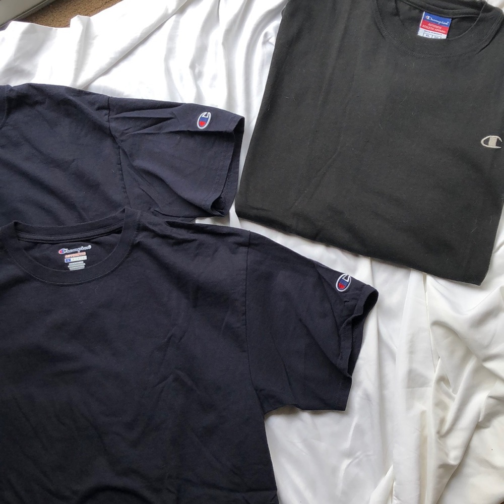 New without tags champion Tee bundle